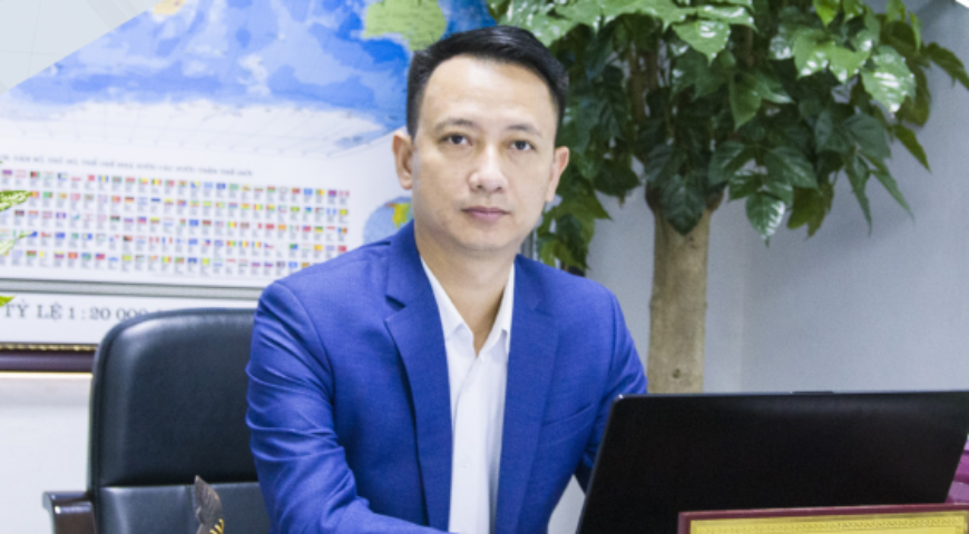 HOÀNG TÙNG